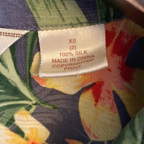 TOMMY BAHAMA| 100% Silk Women’s Floral Shirt -sz XS - Picture 5 of 8